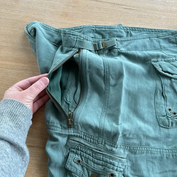 Da-Nang Green and Blue Cargo Shorts Lightweight Casual - Picture 6 of 6